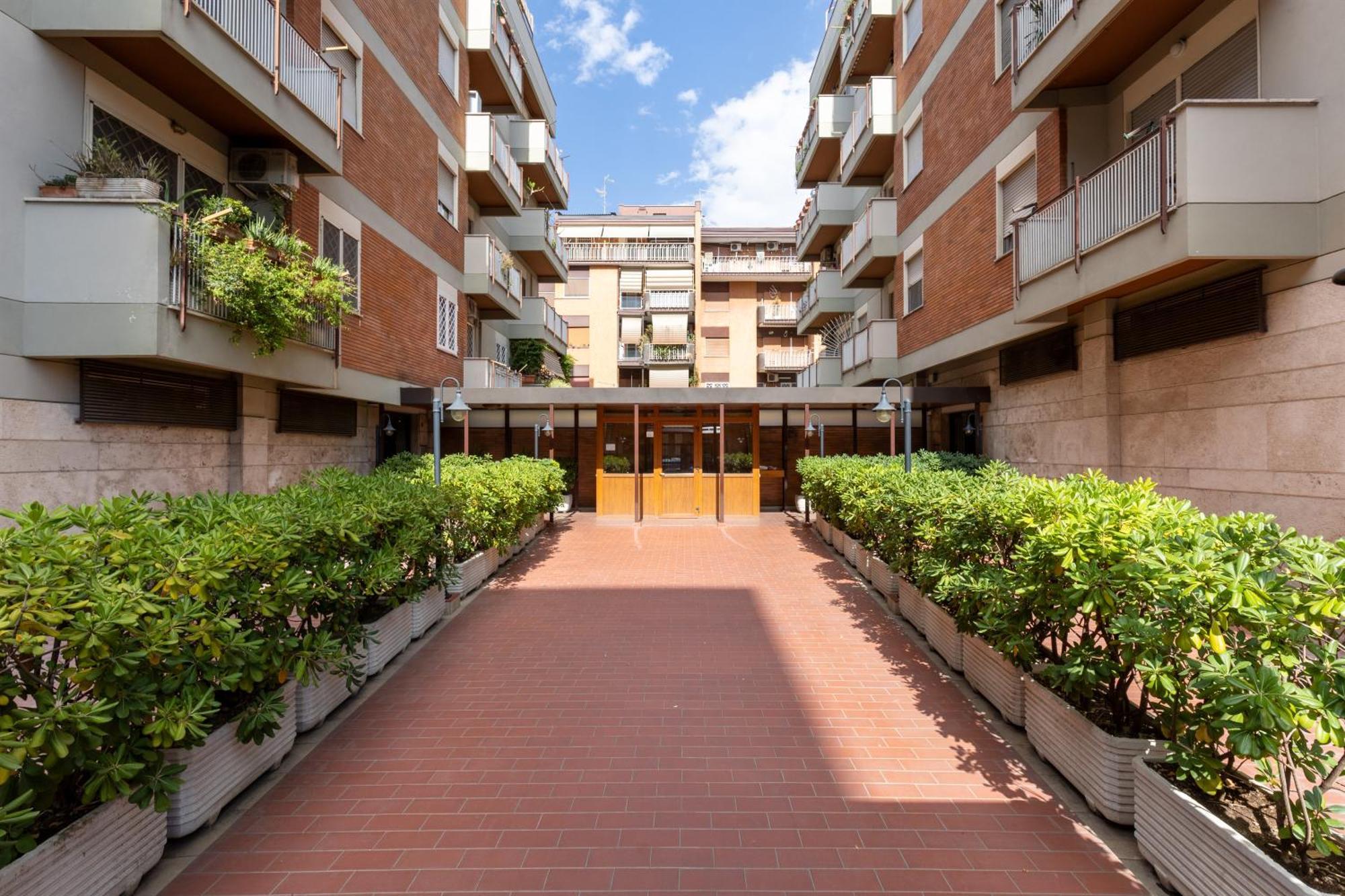 Apartment Urban Light House -10 Minuti Dalla Metro Rome
