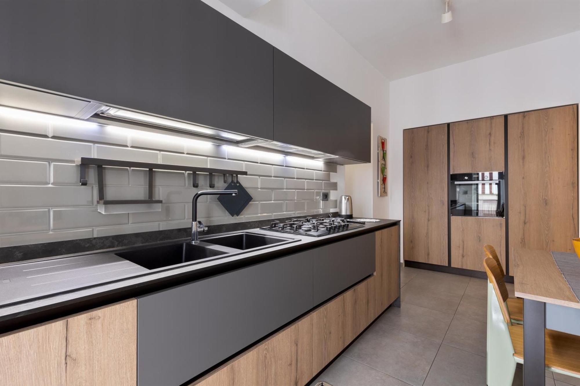 Urban Light House -10 Minuti Dalla Metro Appartement *